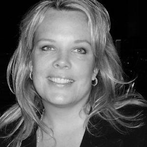 MelanieMcLaughlin_bw_300x300.jpg