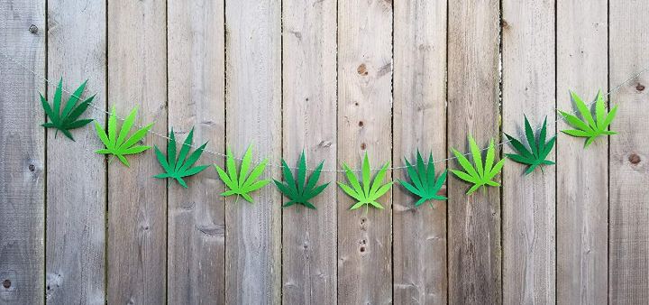 paper pot leaf garland stoner home decor heyhellohigh