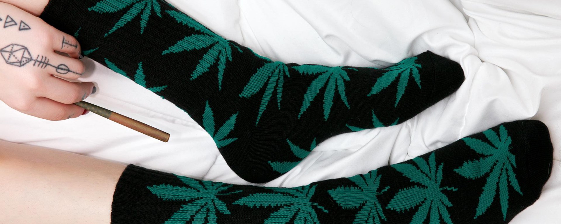10 Best Stoner Cannabis Socks | HeyHelloHigh